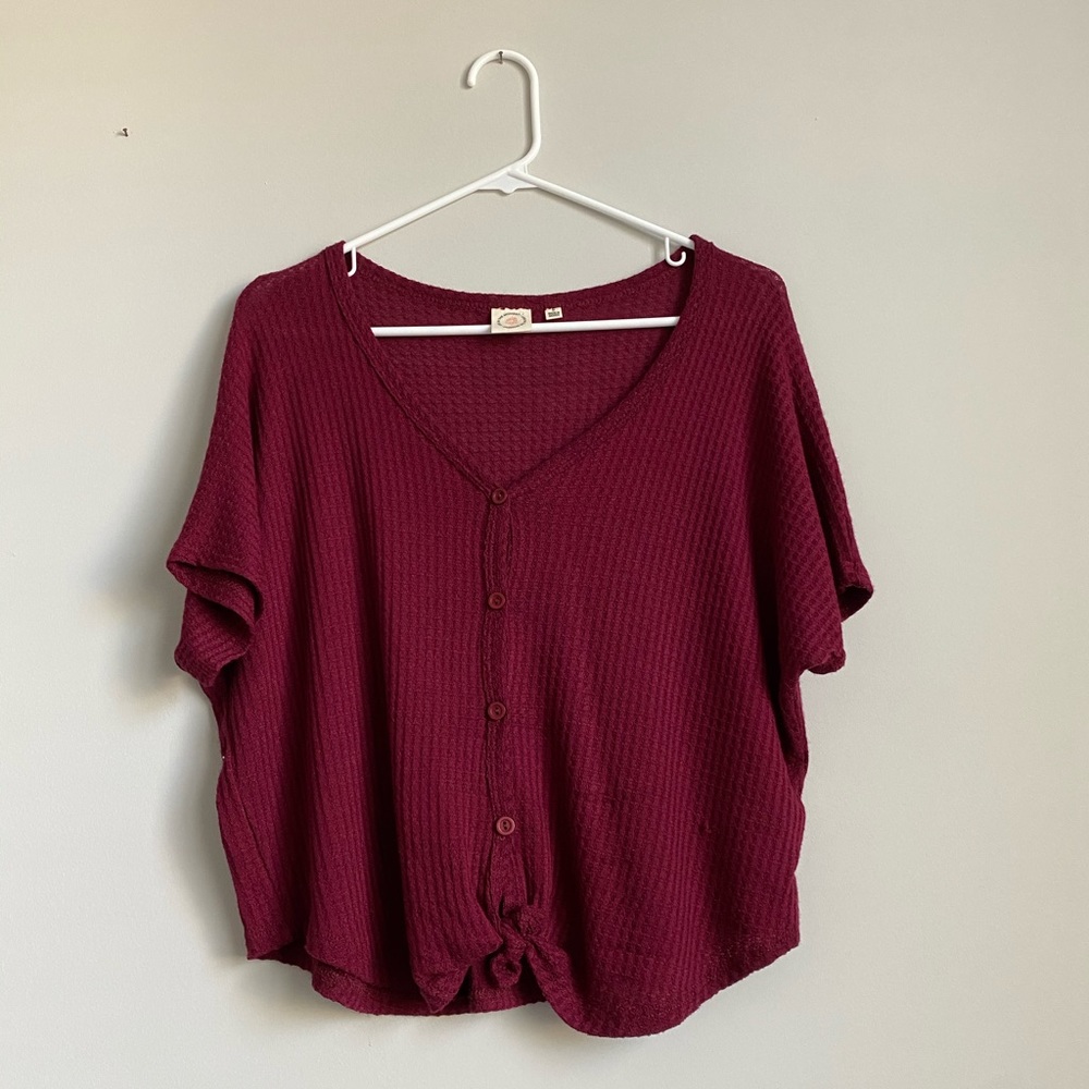 Small Live In The Moment button up